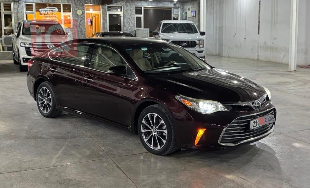 تويوتا أفالون